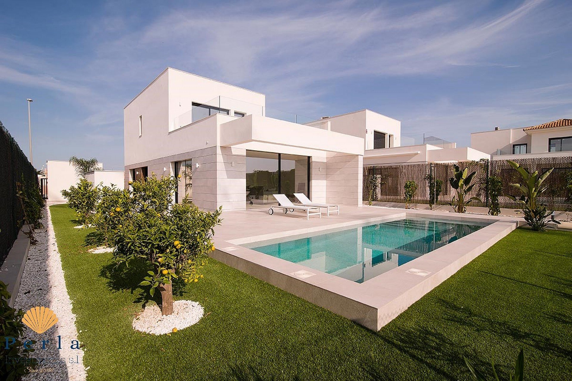 Obra nueva - Villa -
Los Montesinos