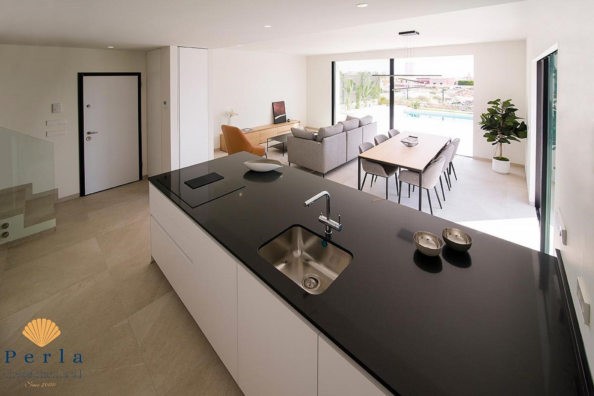 Obra nueva - Villa -
Los Montesinos