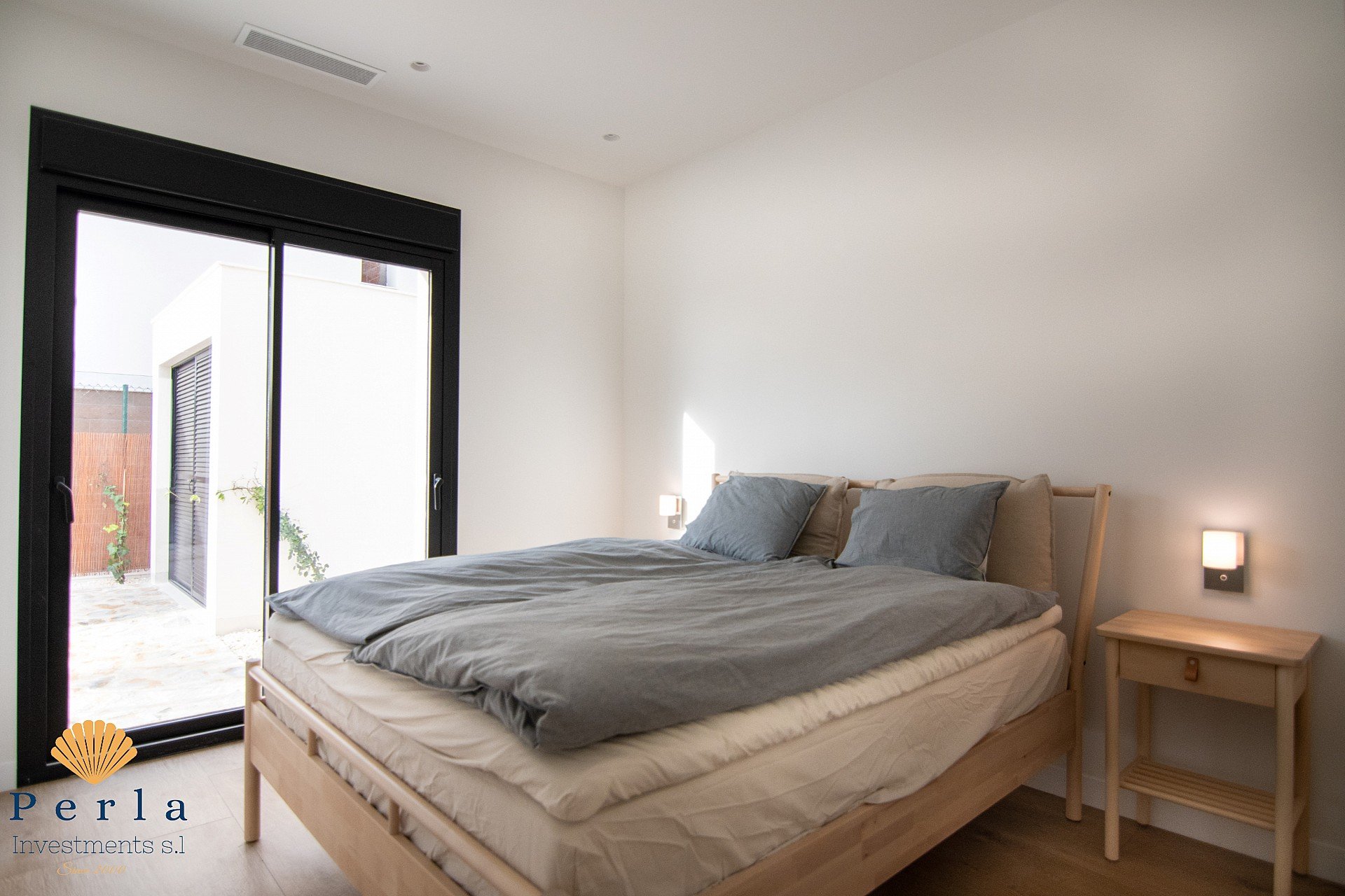 Obra nueva - Villa -
Los Montesinos