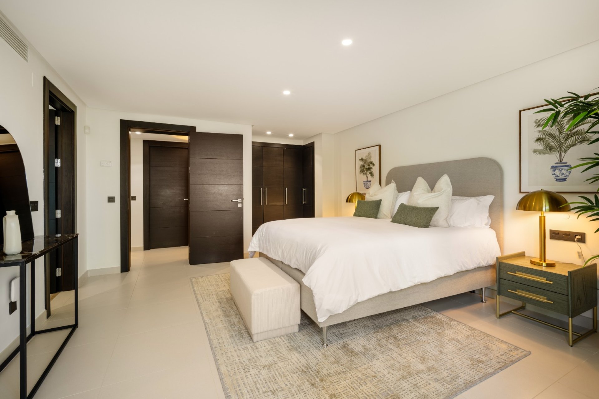 Obra nueva - Villa -
Marbella