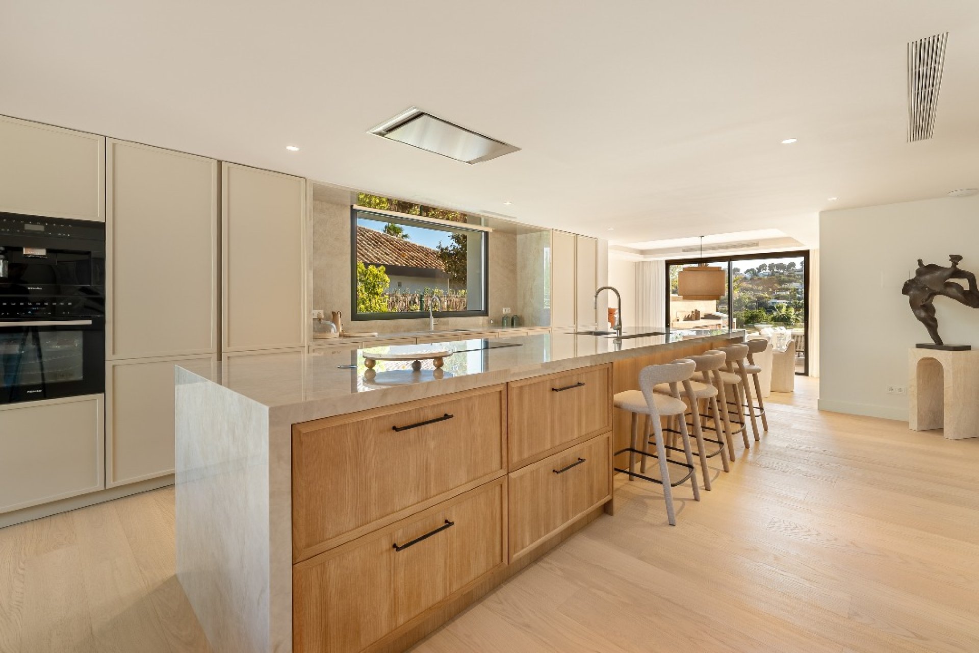 Obra nueva - Villa -
Marbella