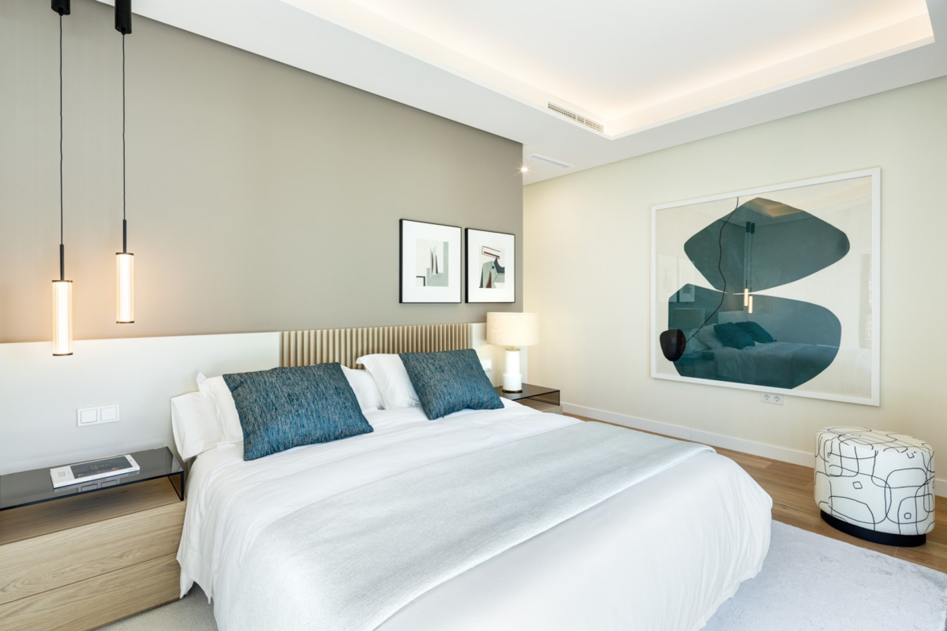 Obra nueva - Villa -
Marbella