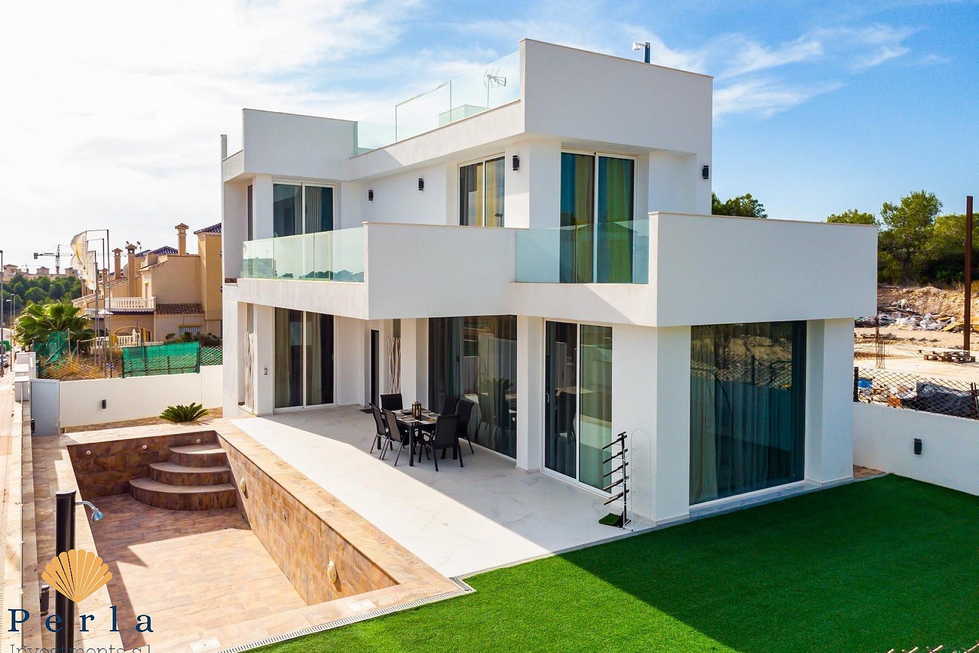 Obra nueva - Villa -
Villamartin