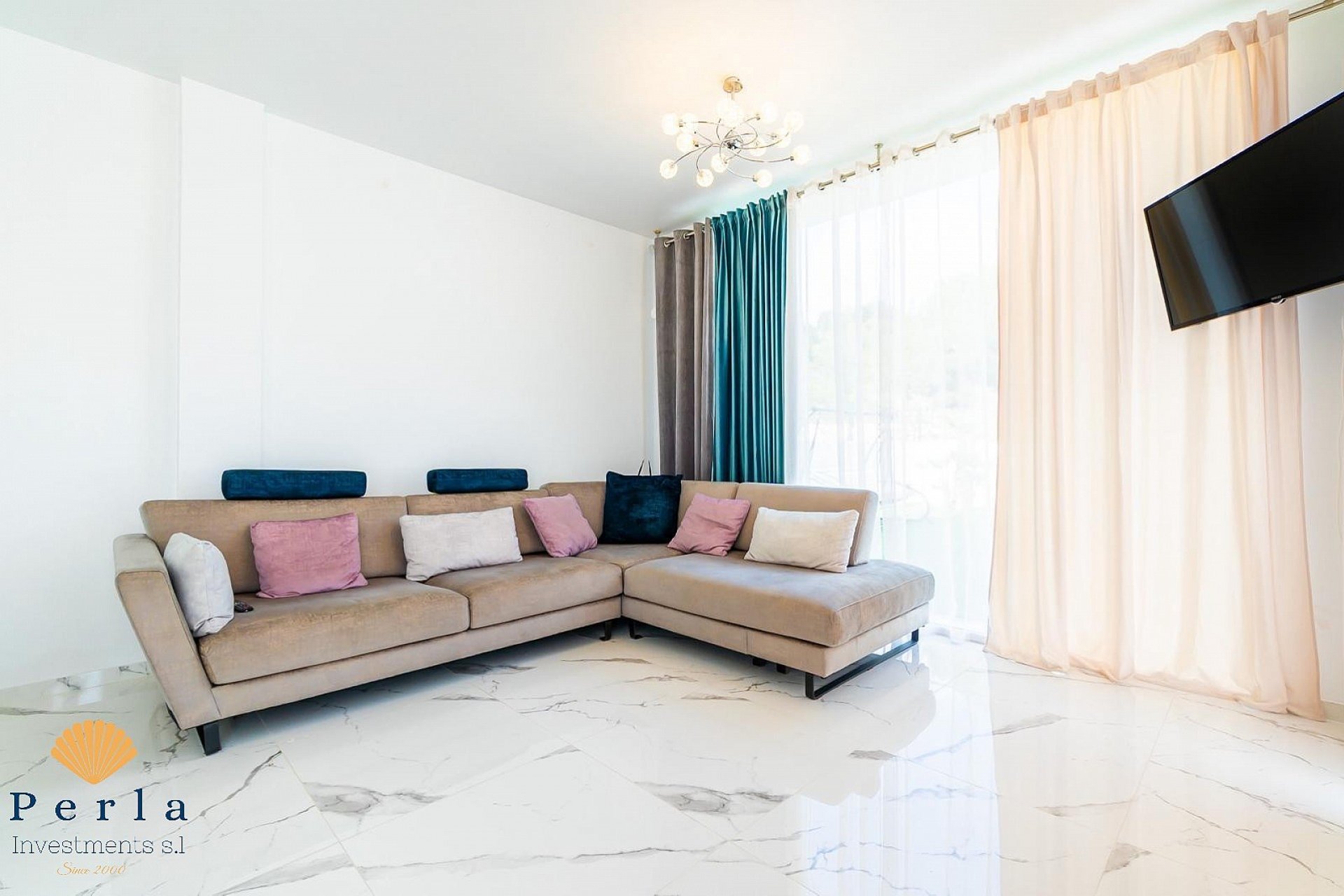 Obra nueva - Villa -
Villamartin