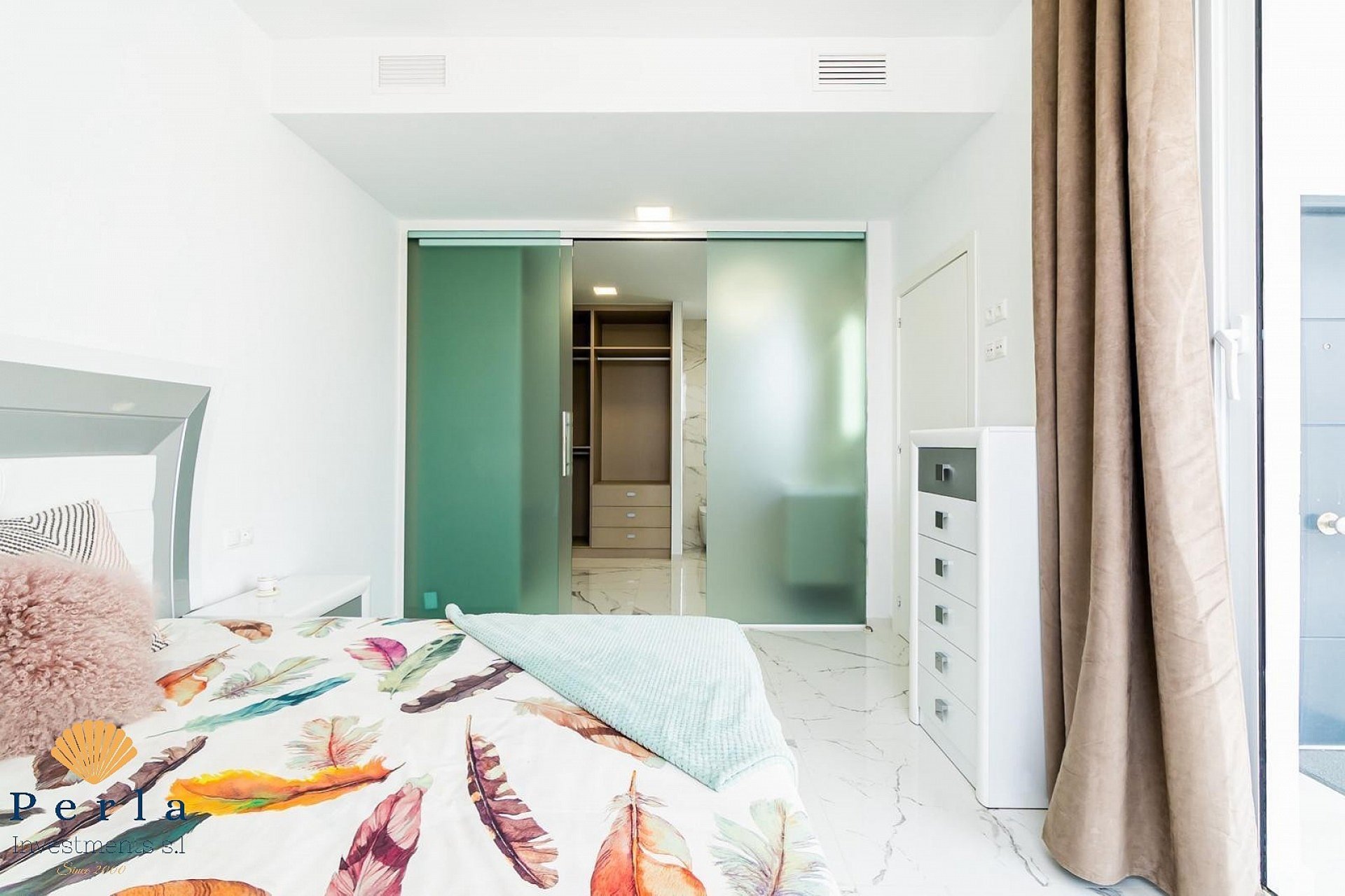 Obra nueva - Villa -
Villamartin