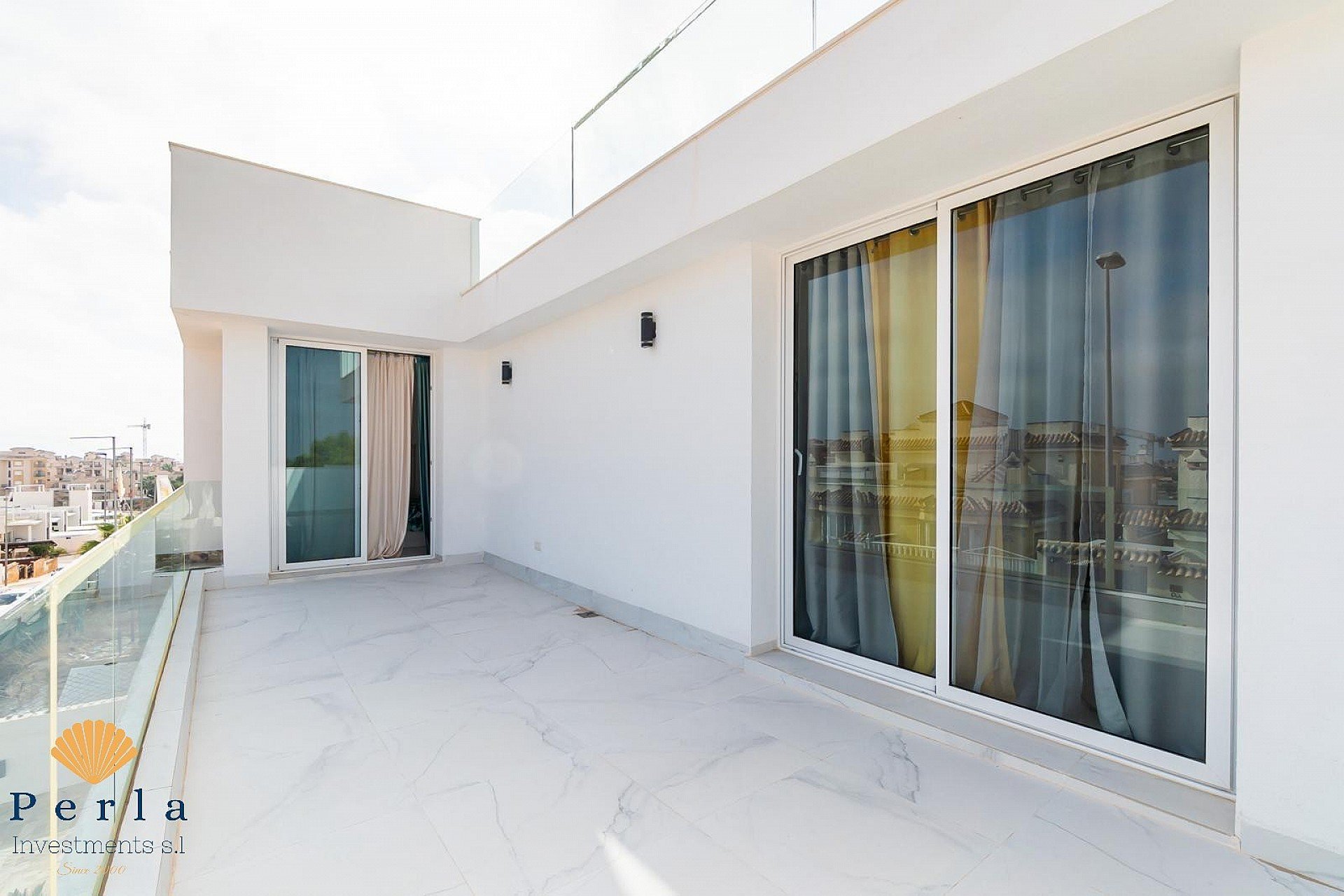 Obra nueva - Villa -
Villamartin