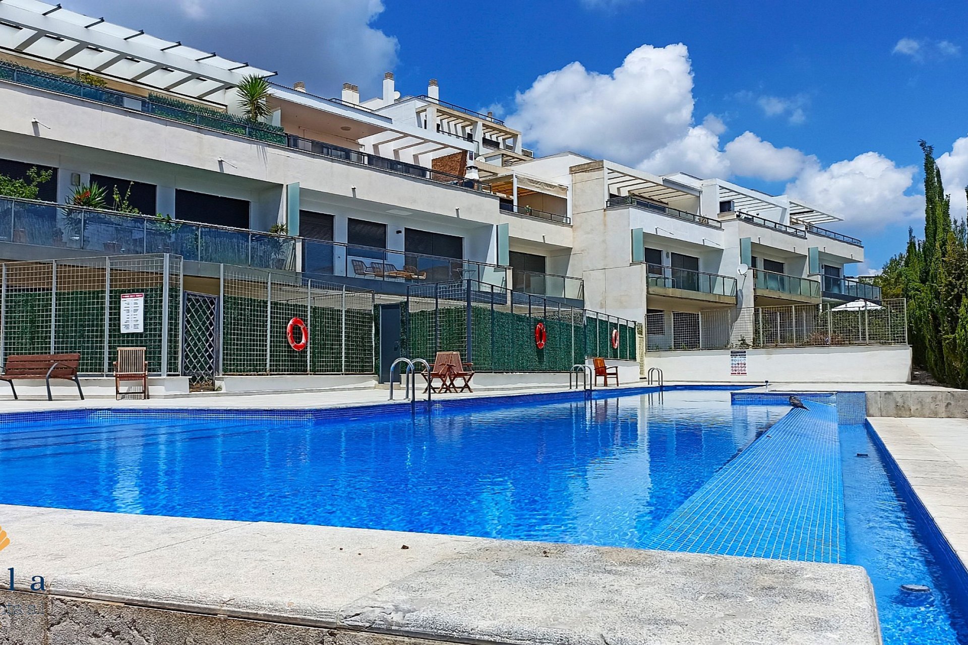 Resale - Apartment -
Campoamor