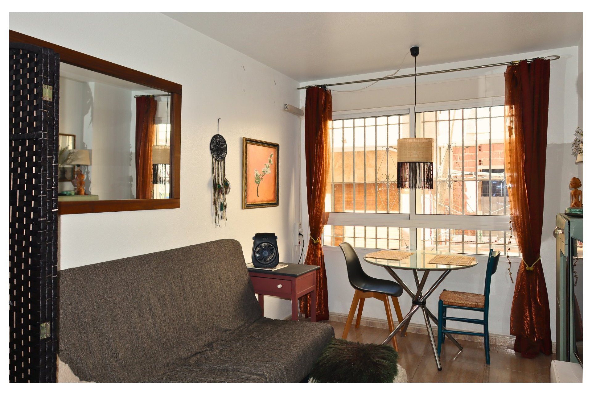 Resale - Apartment / flat -
Torrevieja