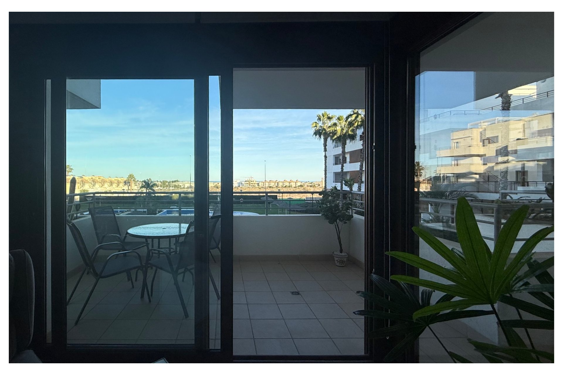 Resale - Apartment -
Lomas de Cabo Roig