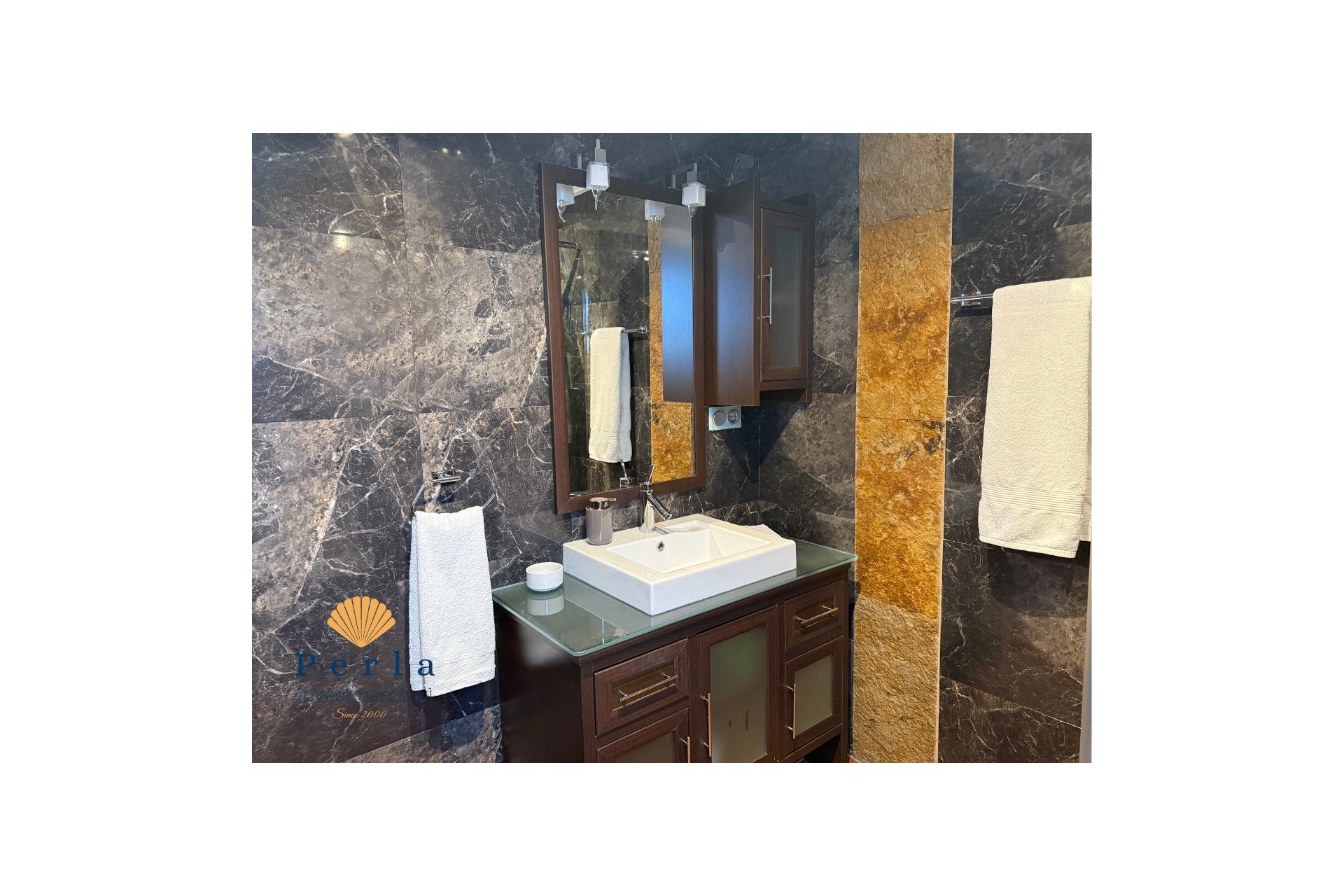 Resale - Apartment -
San Miguel de Salinas