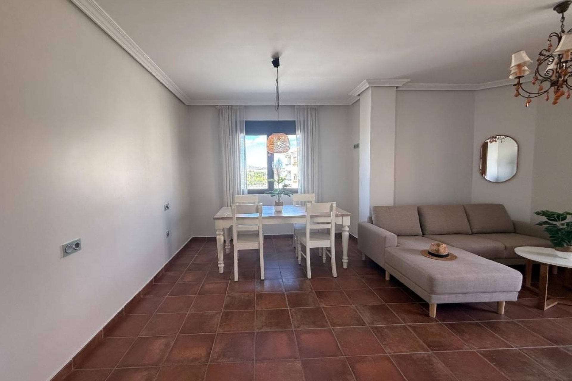 Resale - Apartment -
San Miguel de Salinas