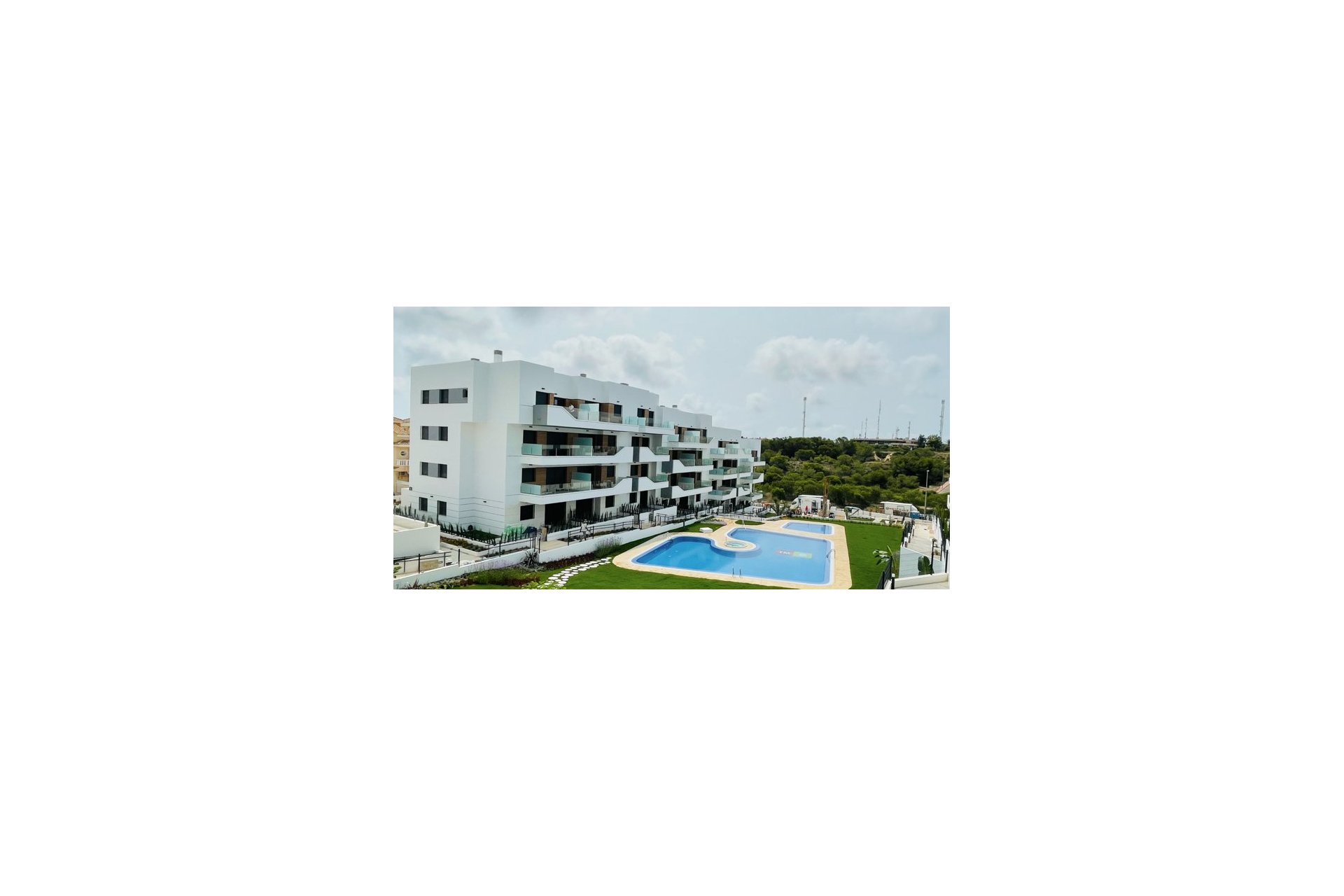 Resale - Apartment -
Villamartin