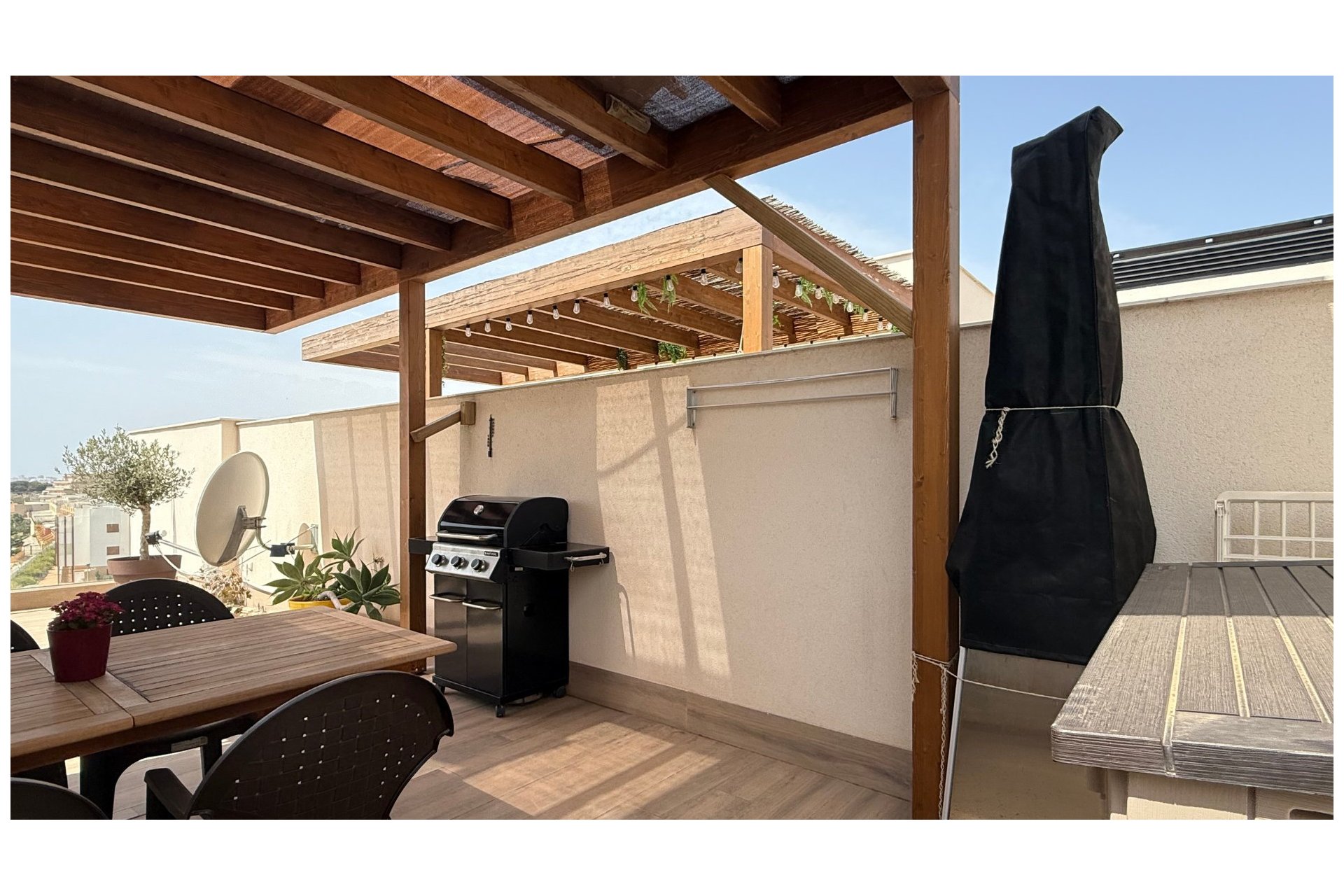 Resale - Penthouse -
Villamartin