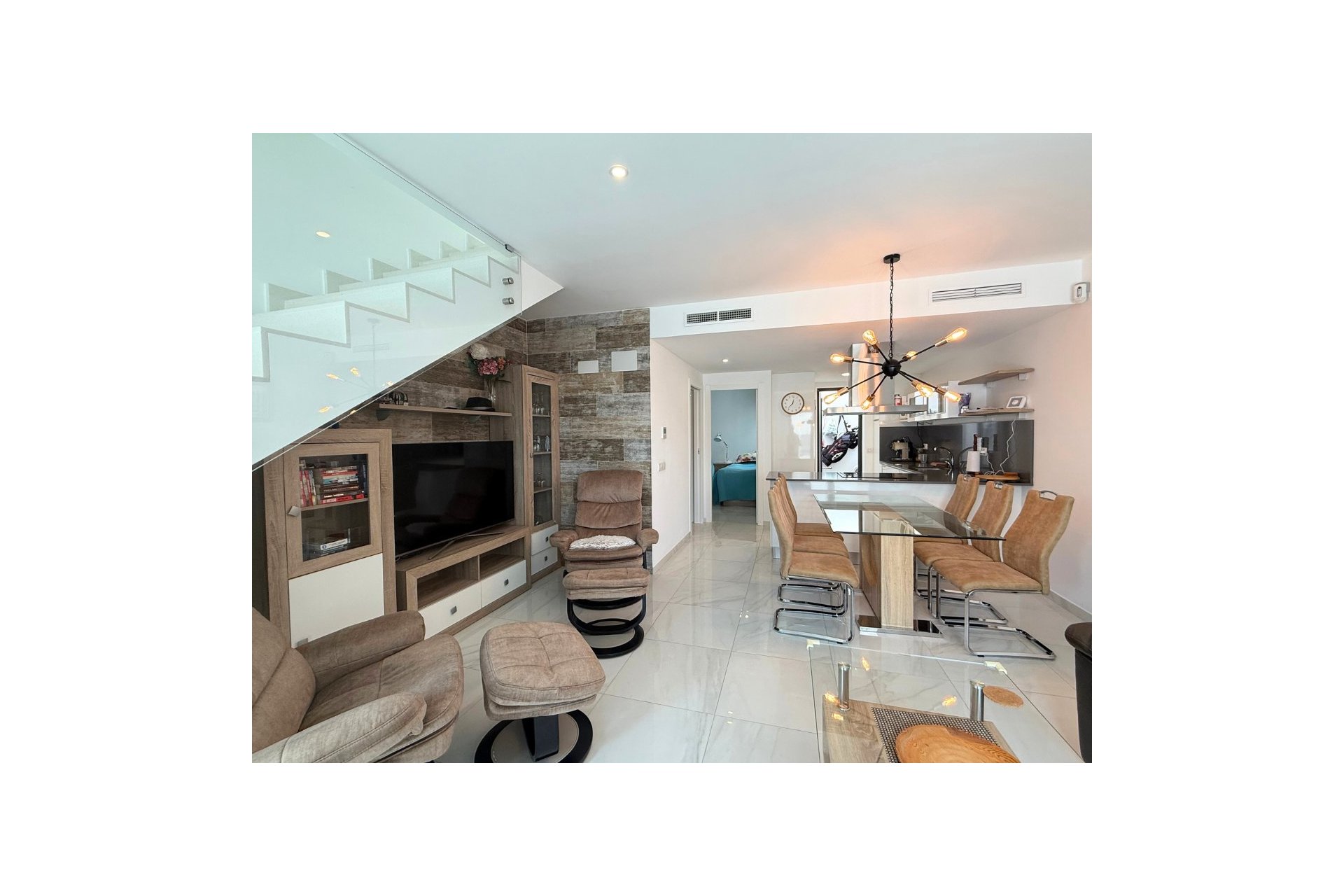 Resale - Townhouse -
Playa Flamenca