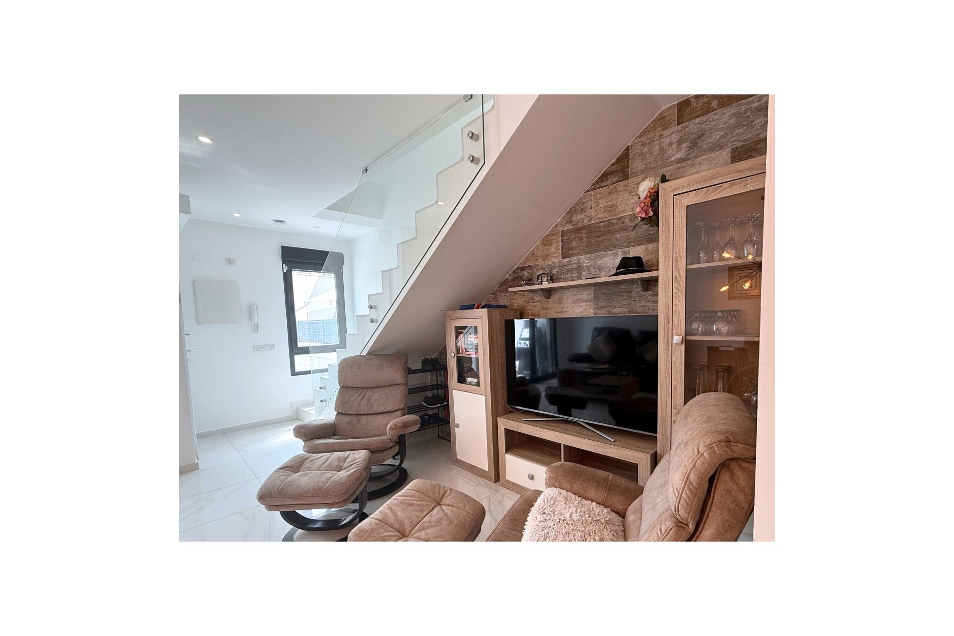 Resale - Townhouse -
Playa Flamenca