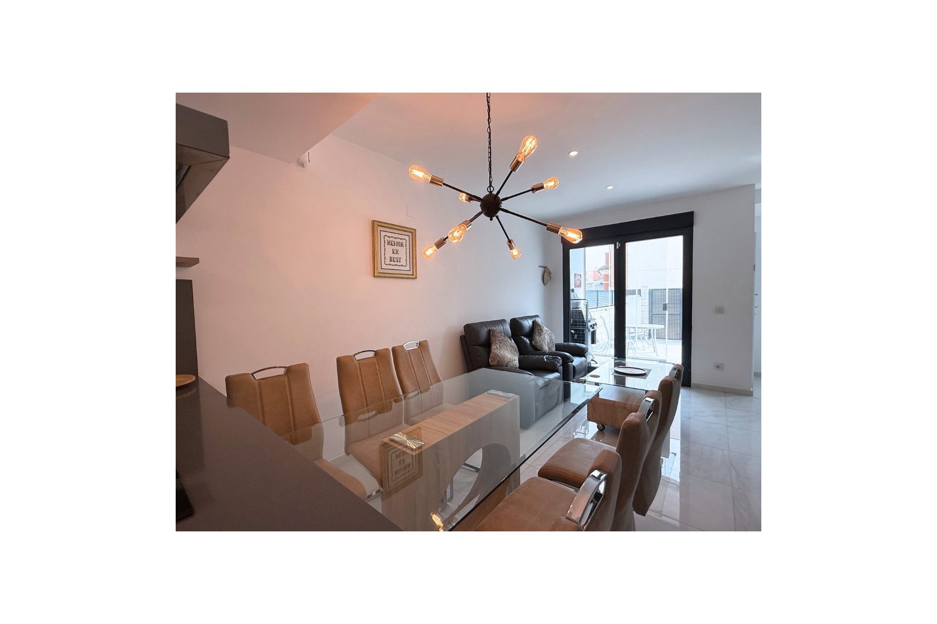 Resale - Townhouse -
Playa Flamenca