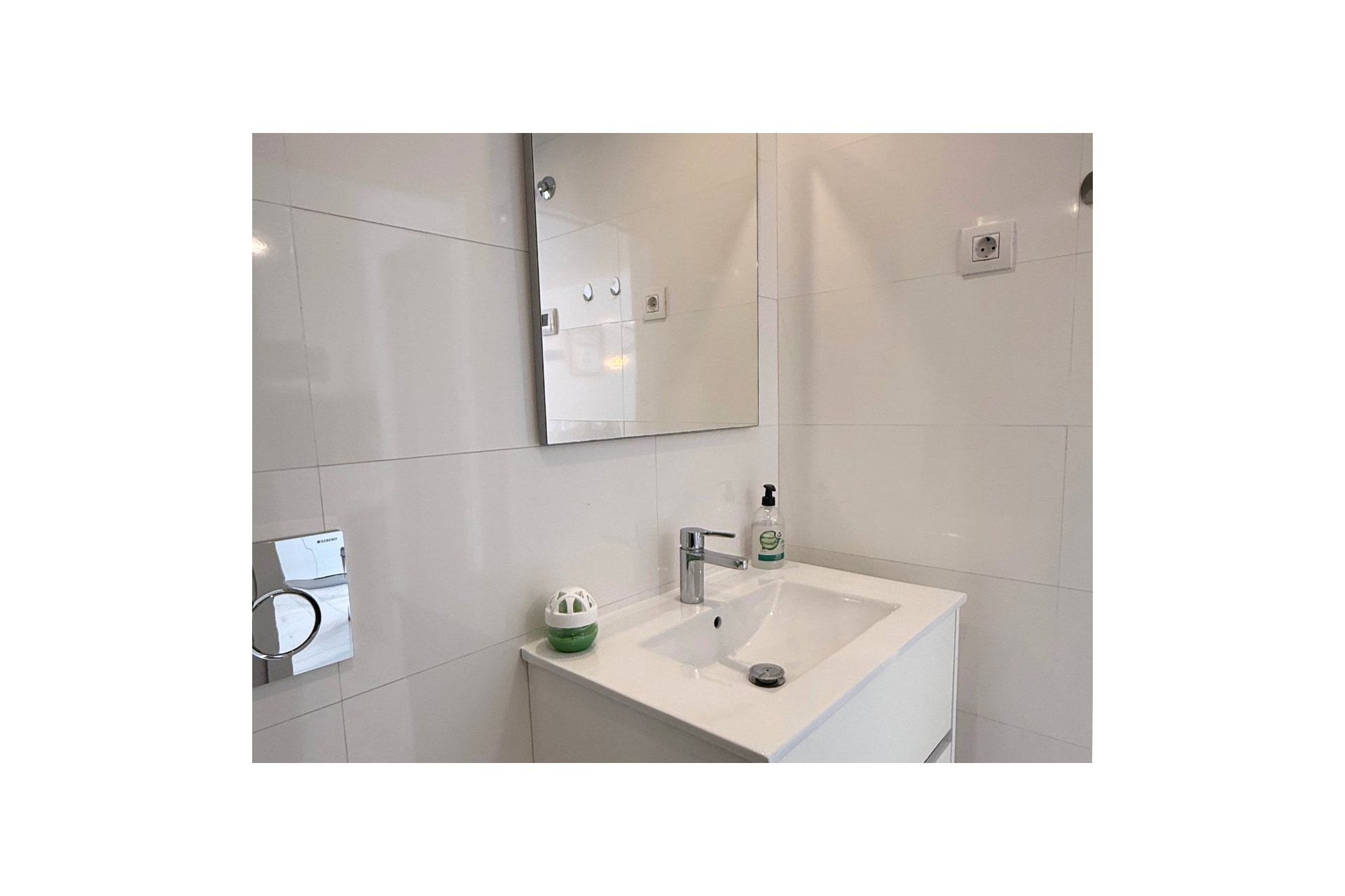 Resale - Townhouse -
Playa Flamenca