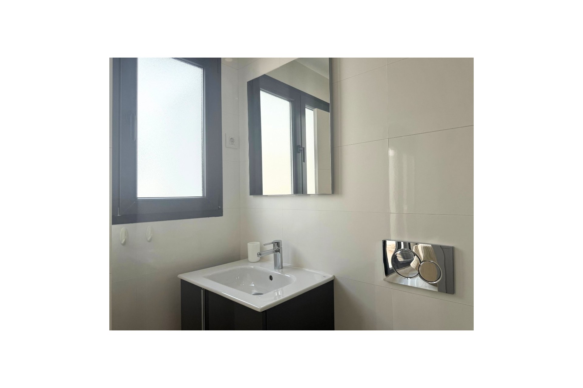 Resale - Townhouse -
Playa Flamenca