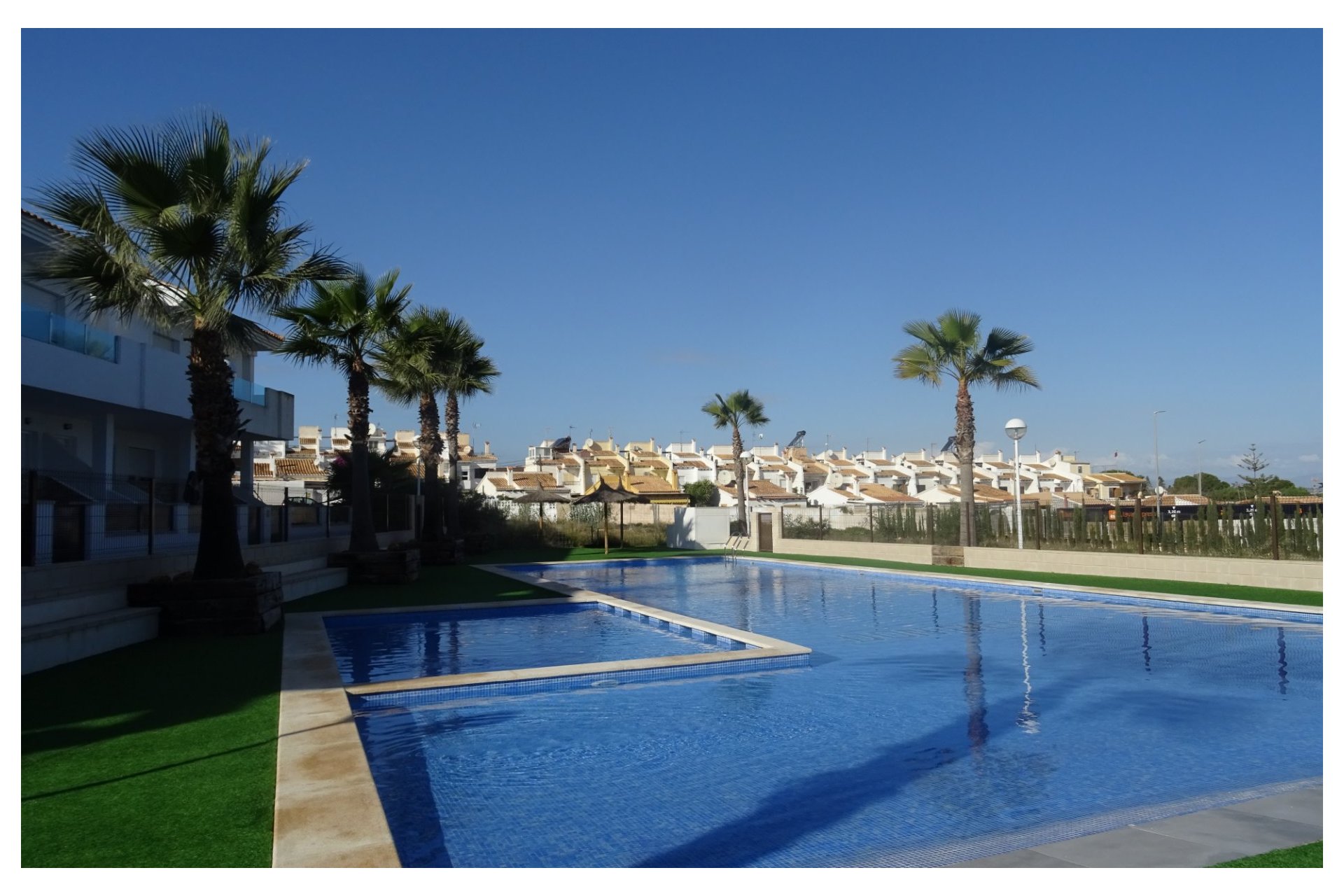 Resale - Townhouse -
Torrevieja - Los Balcones
