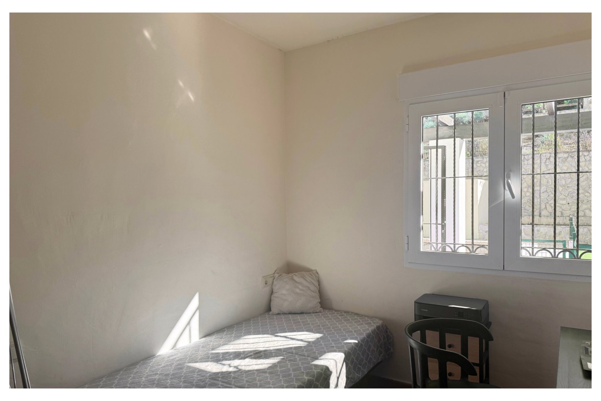 Resale - Villa -
Alhama