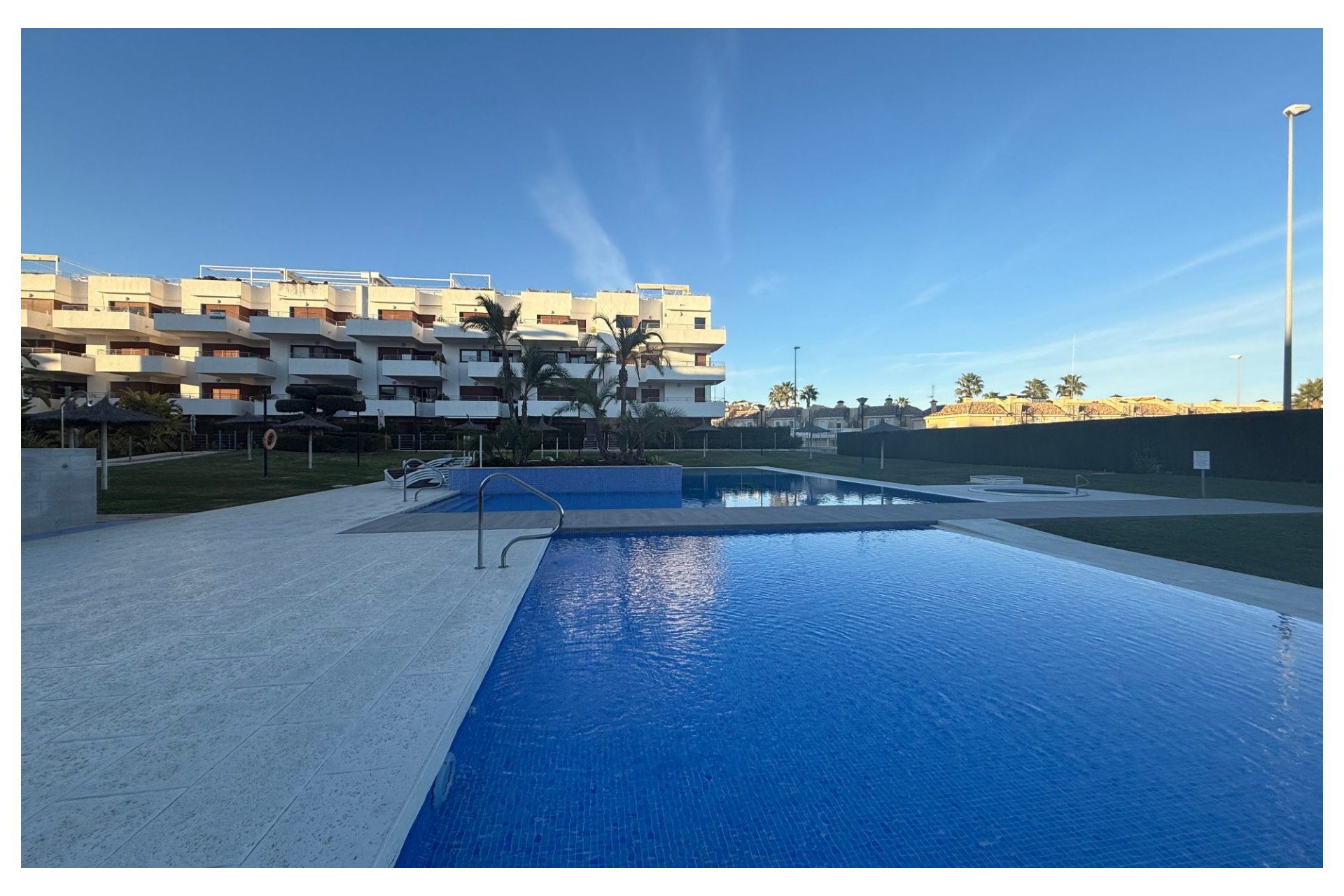 Reventa - Apartamento -
Lomas de Cabo Roig