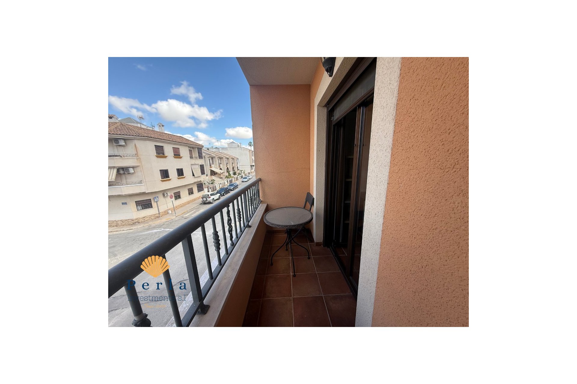 Reventa - Apartamento -
San Miguel de Salinas