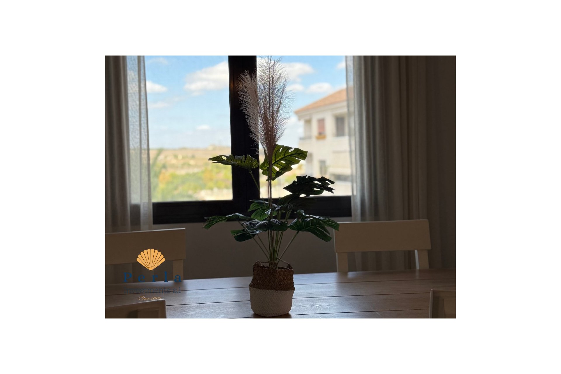 Reventa - Apartamento -
San Miguel de Salinas