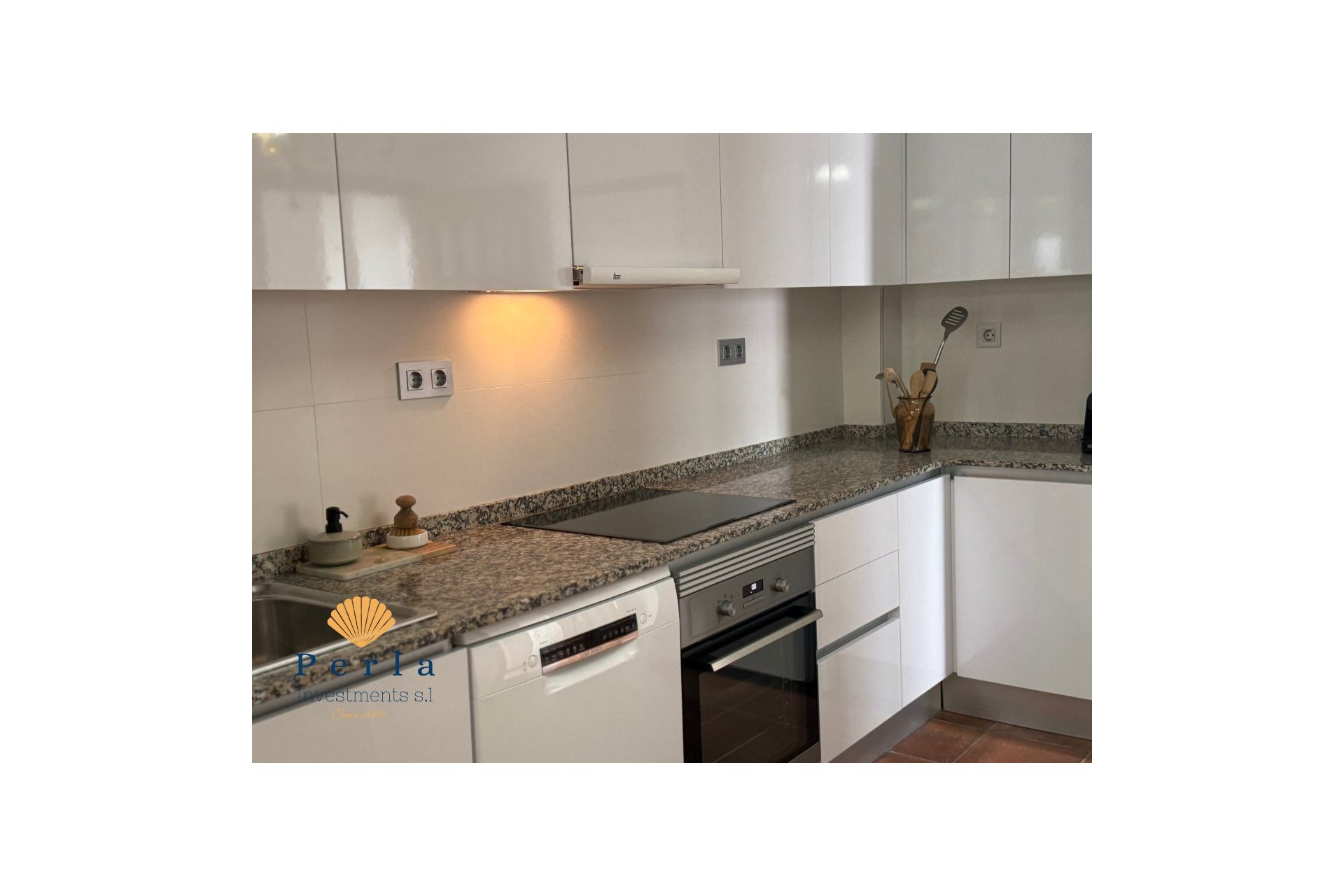 Reventa - Apartamento -
San Miguel de Salinas