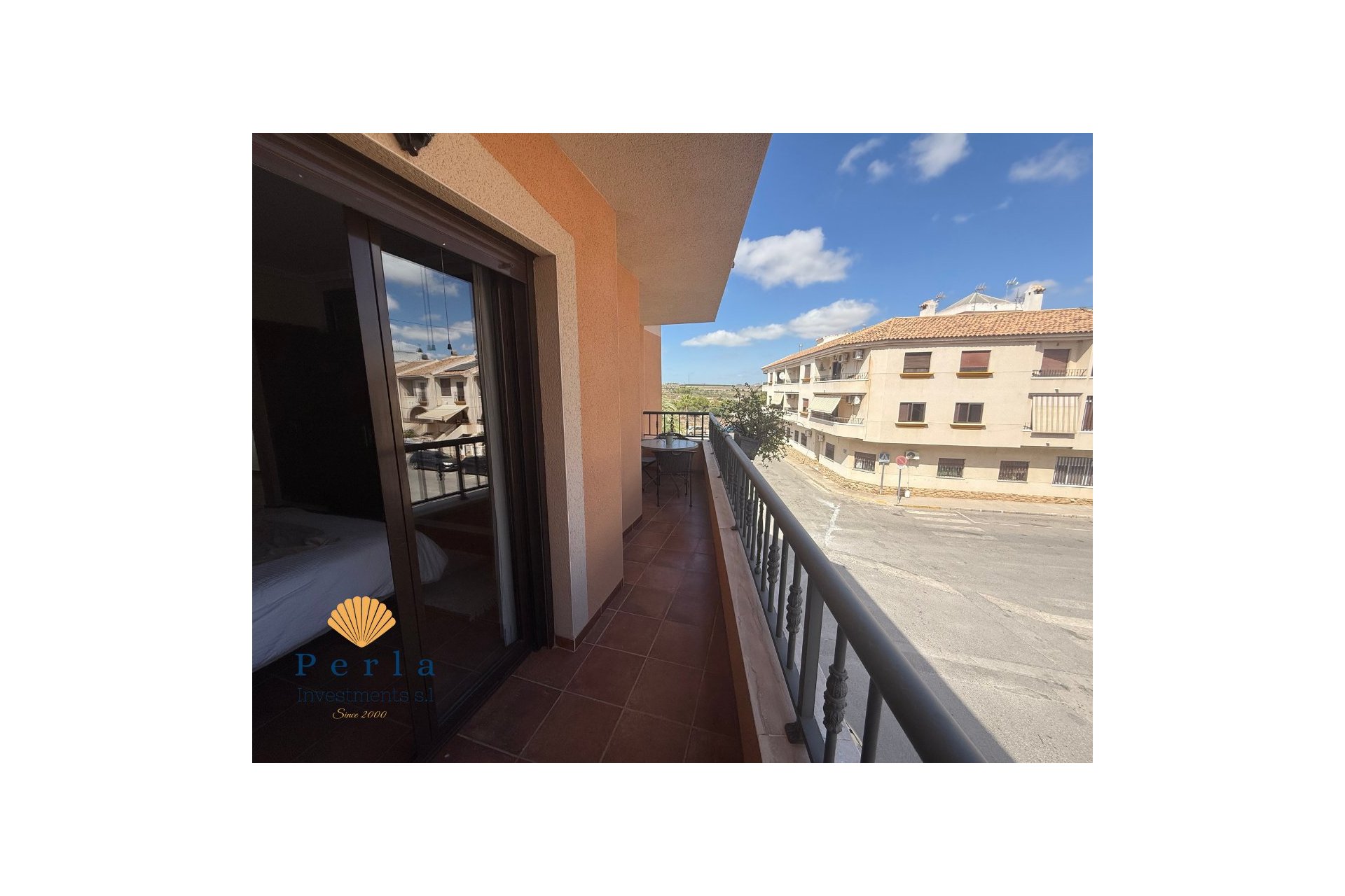 Reventa - Apartamento -
San Miguel de Salinas