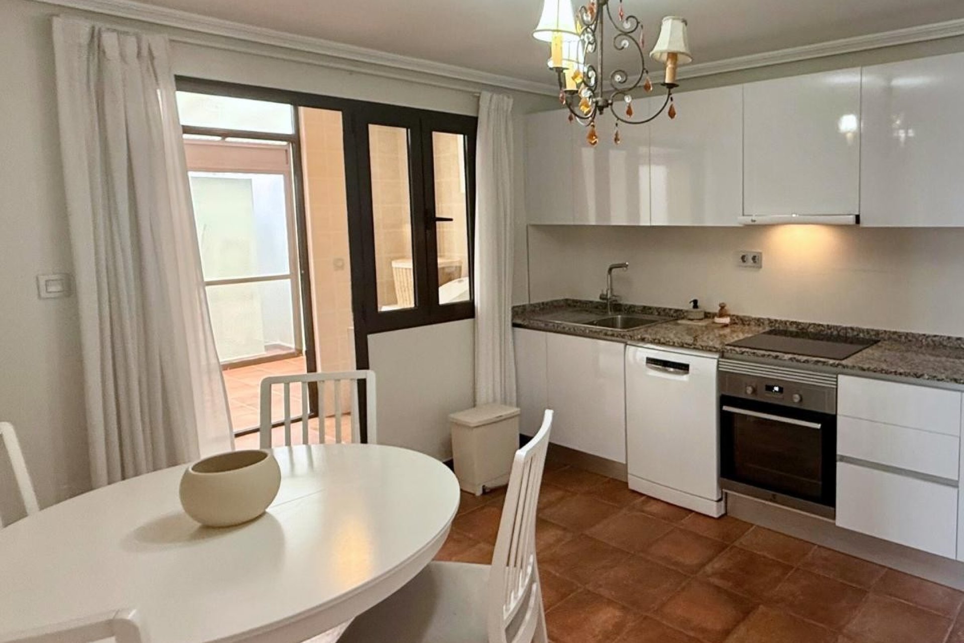 Reventa - Apartamento -
San Miguel de Salinas