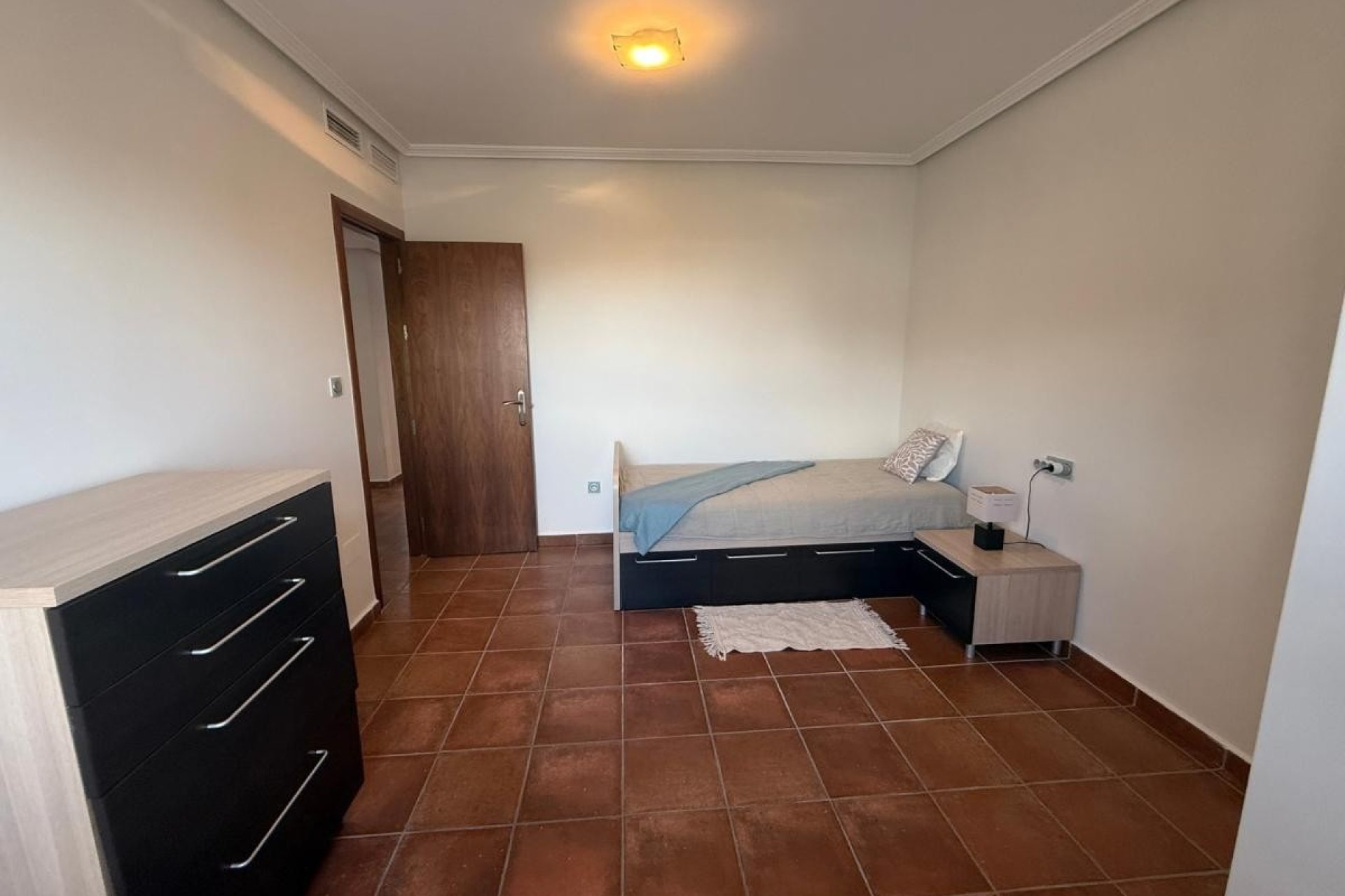 Reventa - Apartamento -
San Miguel de Salinas