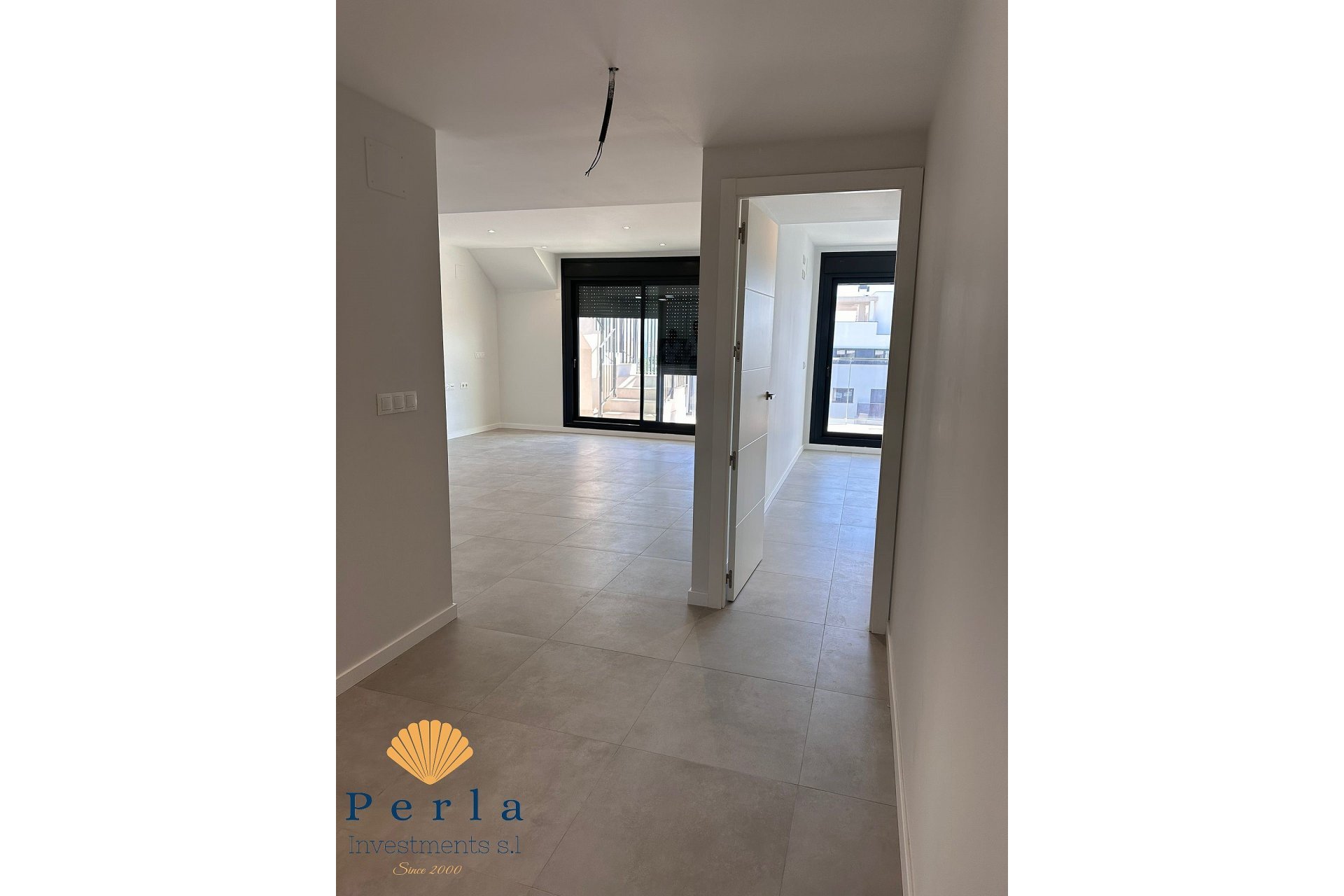 Reventa - Ático -
Campoamor