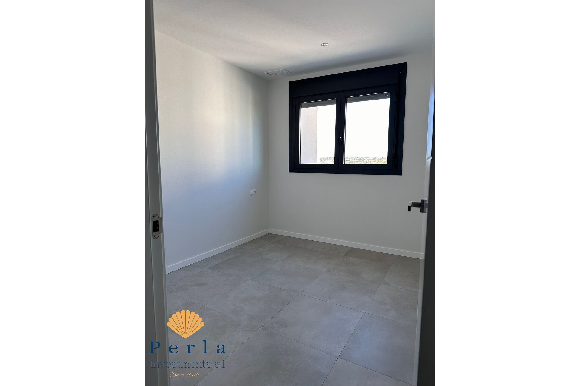Reventa - Ático -
Campoamor