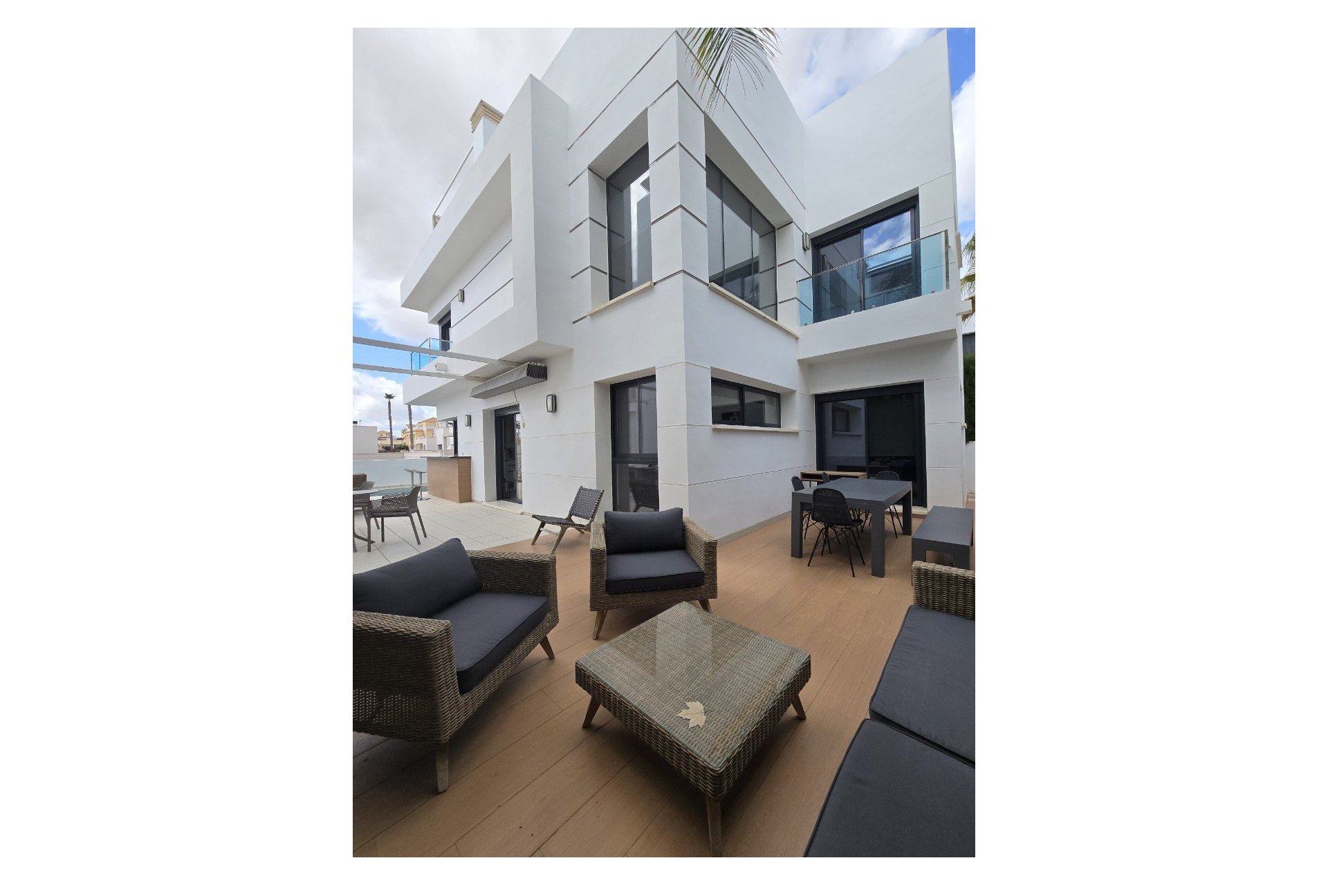 Reventa - Villa -
Ciudad Quesada