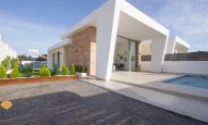 Villa - New Build -
                Torrevieja - V816
