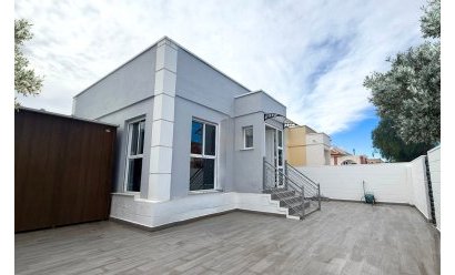 Villa / Semi semi-detached - Resale - Torre Pacheco -
                Sierra Golf - Balsicas