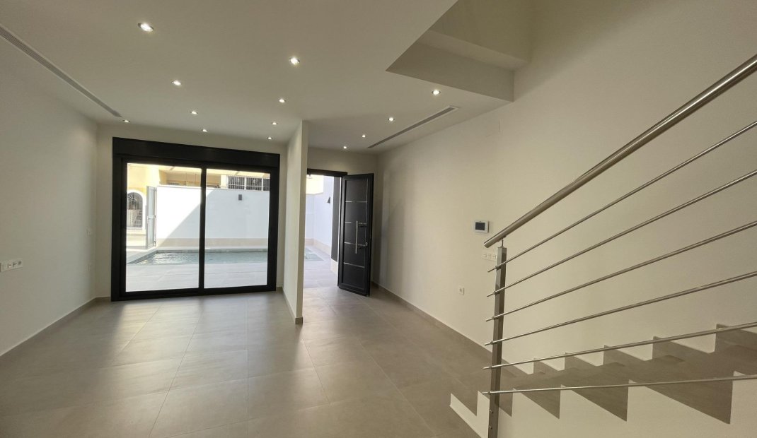 New Build - Villa -
Almoradí - Heredades