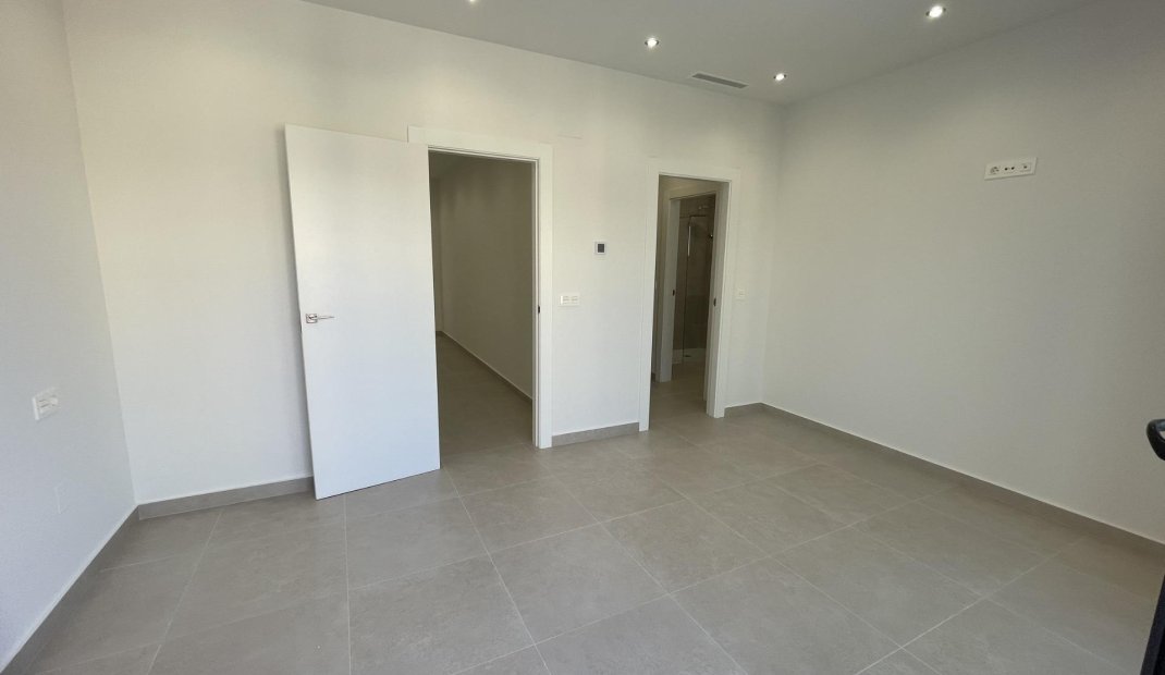 New Build - Villa -
Almoradí - Heredades