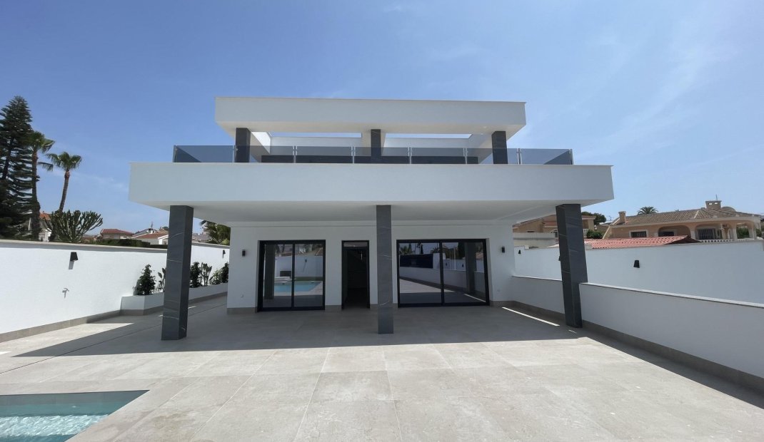 Obra nueva - Villa -
Rojales - Ciudad Quesada