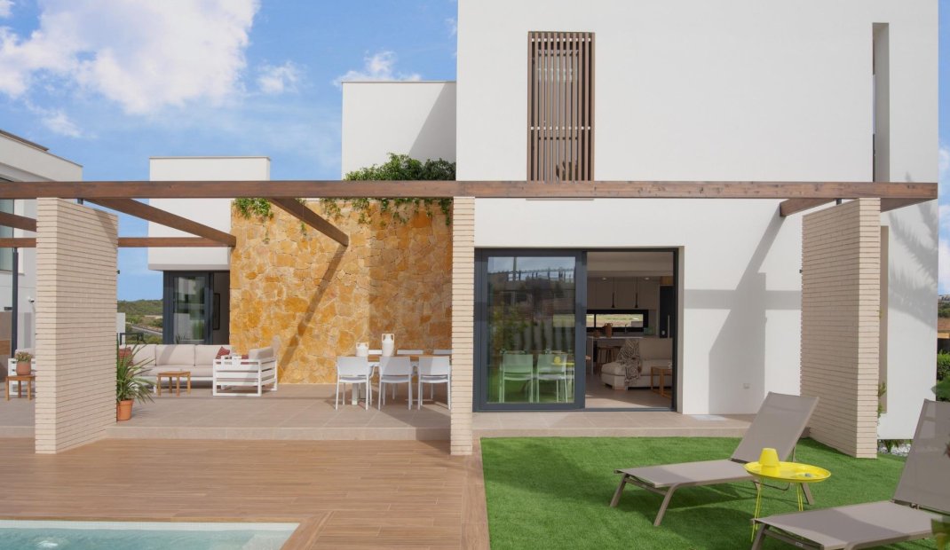 Obra nueva - Villa -
Orihuela Costa - Campoamor