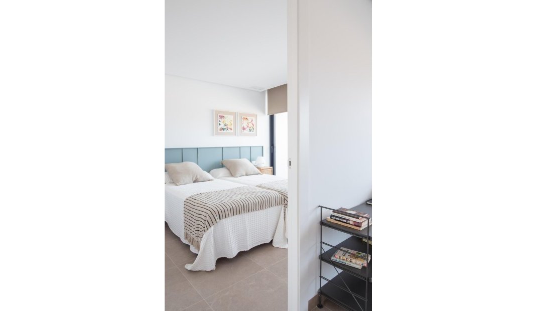 Obra nueva - Villa -
Orihuela Costa - Campoamor