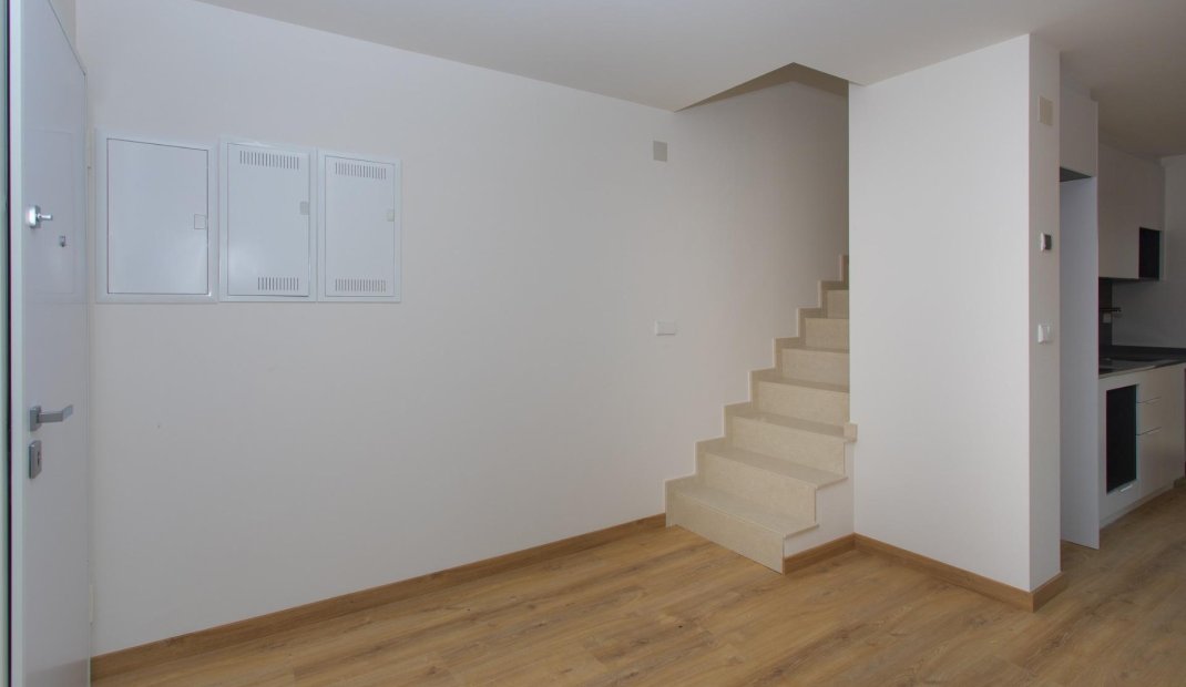 New Build - Top Floor Bungalow -
Hondón de las Nieves - El Salero