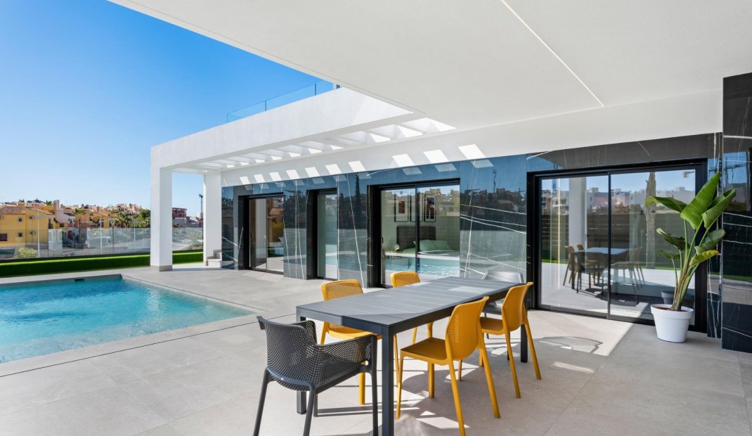 Obra nueva - Villa -
Algorfa - La Finca Golf