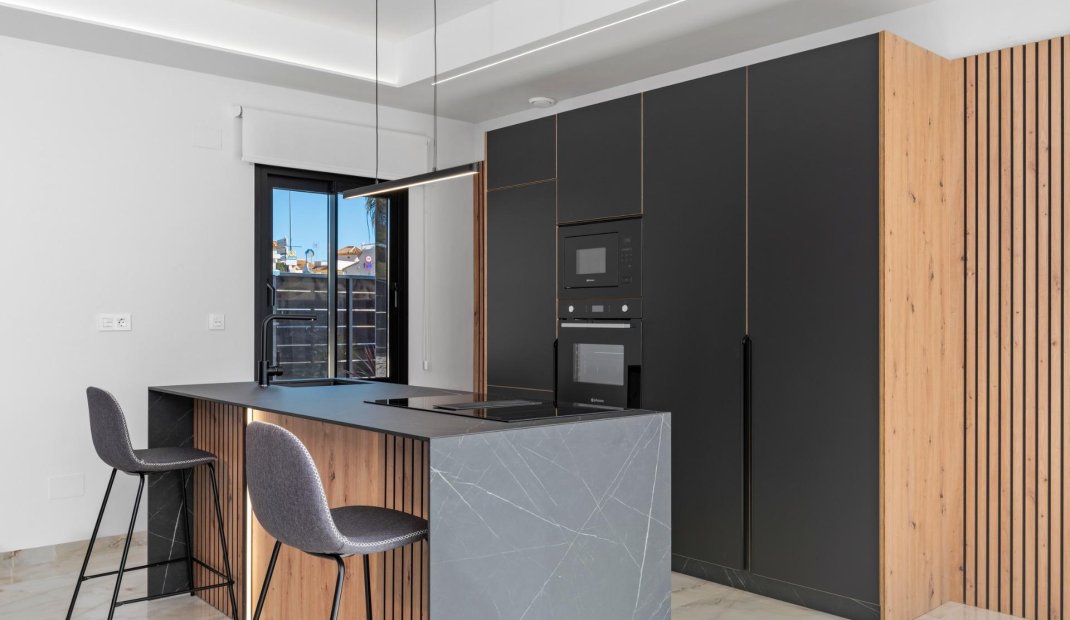 Obra nueva - Villa -
Algorfa - La Finca Golf