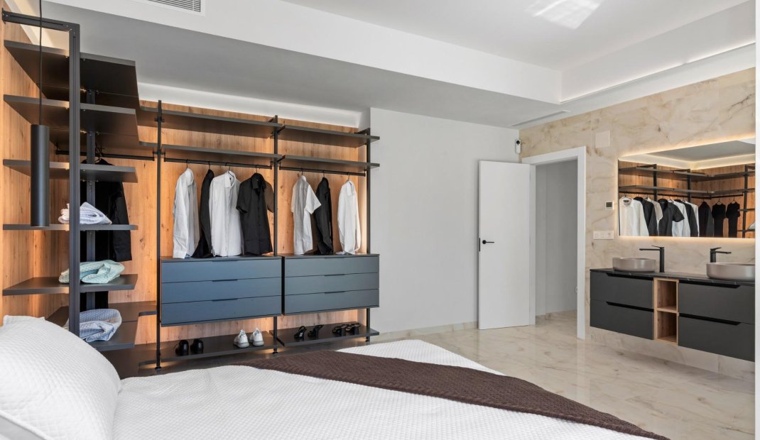 Obra nueva - Villa -
Algorfa - La Finca Golf