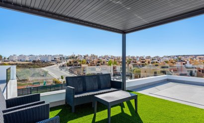 Obra nueva - Villa -
Algorfa - La Finca Golf