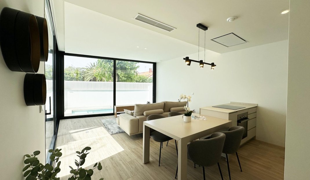 Obra nueva - Villa -
Pilar de la Horadada - Torre De La Horadada