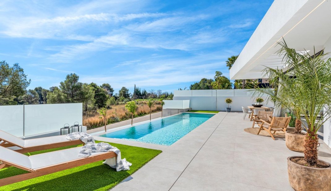 Obra nueva - Villa -
Polop - Urbanizaciones