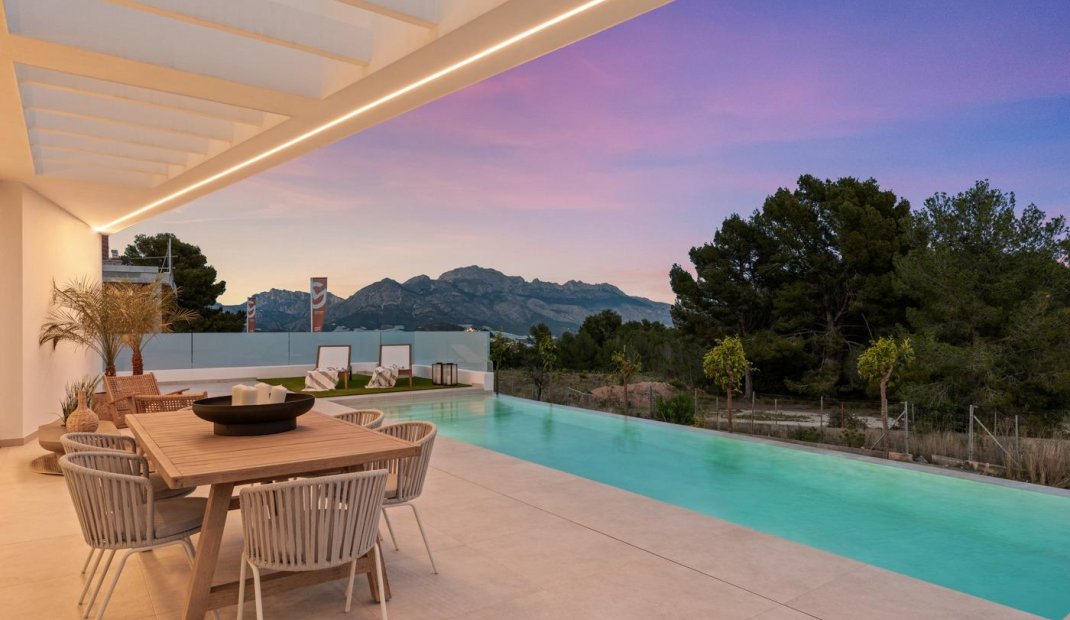 Obra nueva - Villa -
Polop - Urbanizaciones