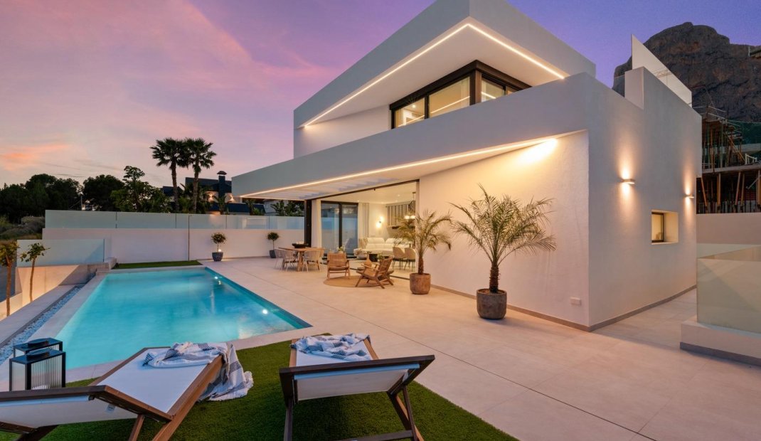 Obra nueva - Villa -
Polop - Urbanizaciones